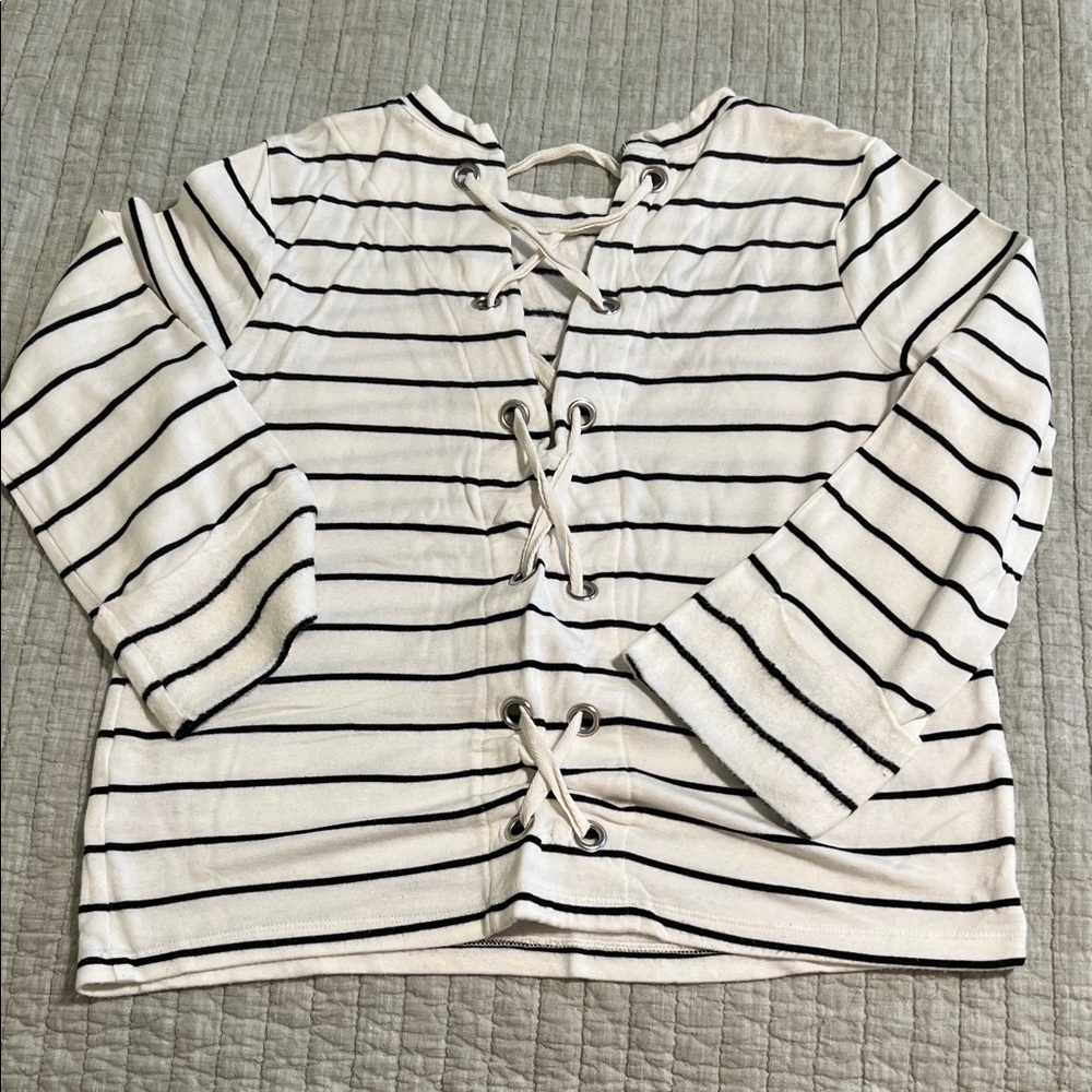 🔥🔥🔥Splendid LS LACEUP BACK TOP white/black - M